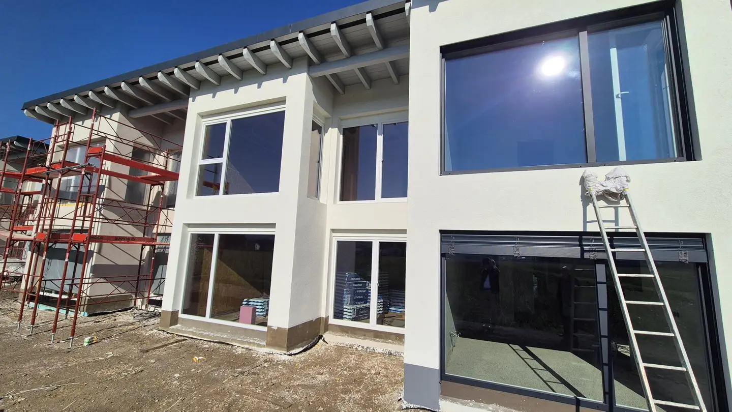 TOP-PREIS FÜR 116 m² REIHENHAUS MIT 4 ZIMMERN - TERRASSE - BALKON - EIGENGARTEN - KRIEGLWEG TOP 6!