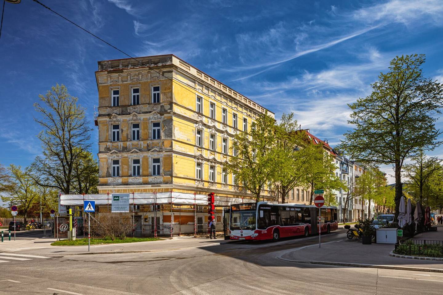 Top 1-2 | Rented commercial premises in perfect micro location, 93 m²