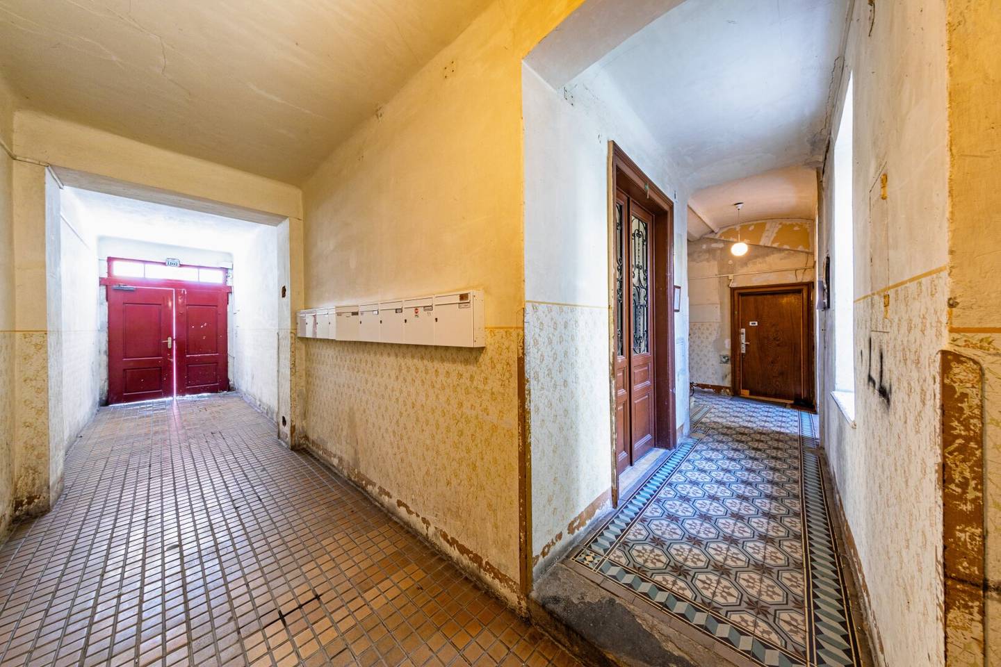 Top 5-6 | Rented investment apartment in perfect micro location, 56 m²