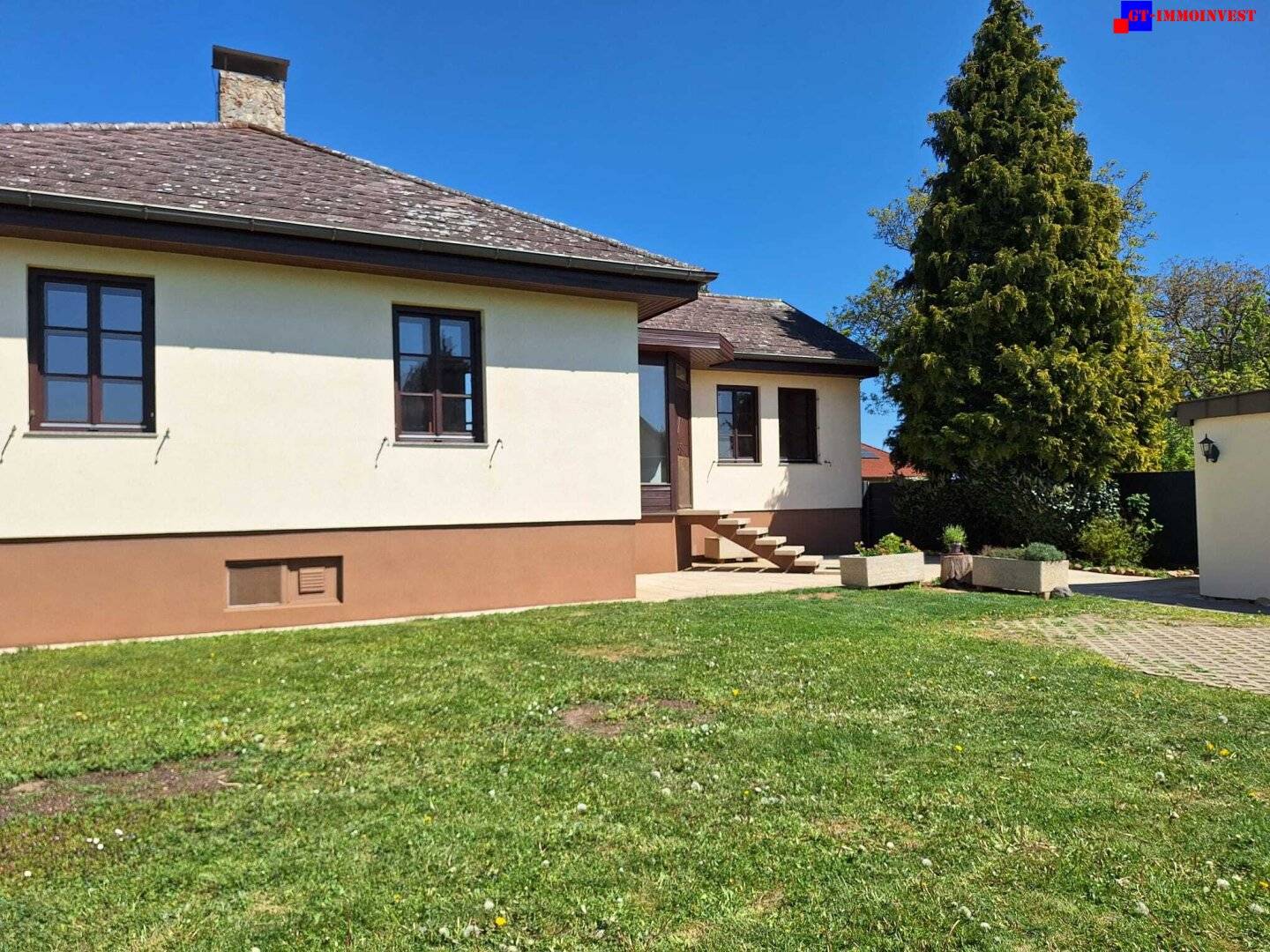 7024 Hirm - Charmantes  120m² Einfamilienhaus in ruhiger Ortsrandlage sogar mit Schneebergblick!