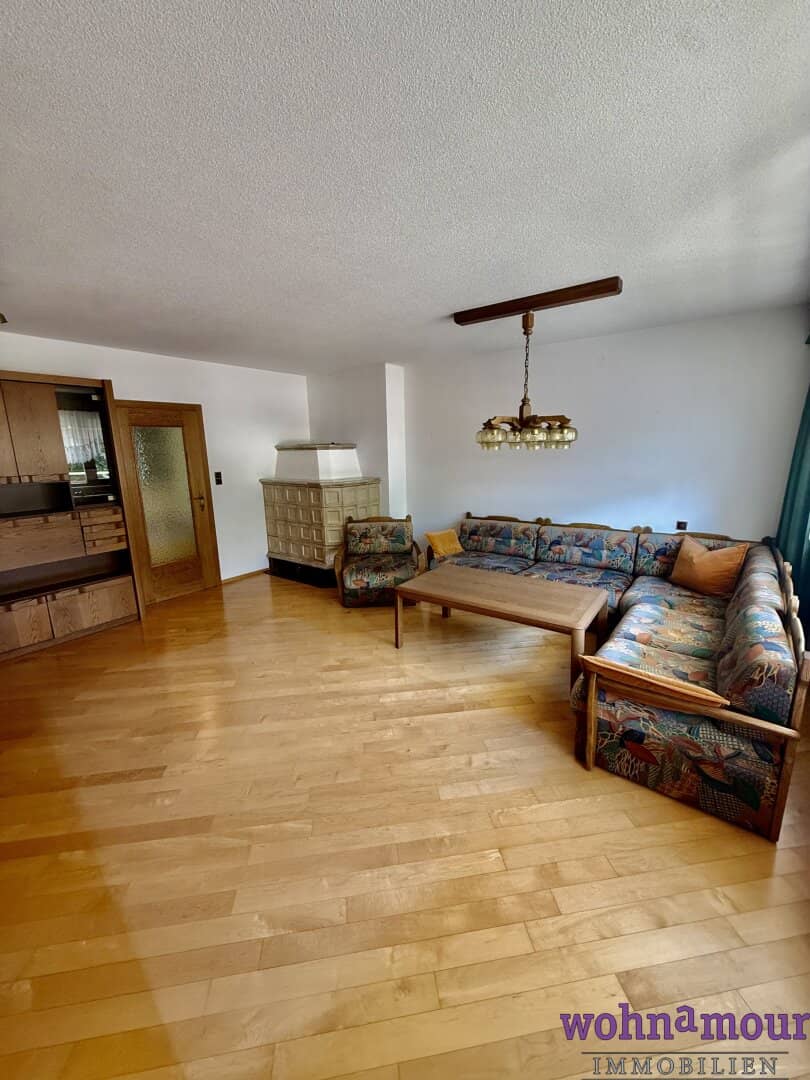 Living with charm and magnificent mountain view in Matrei am Brenner