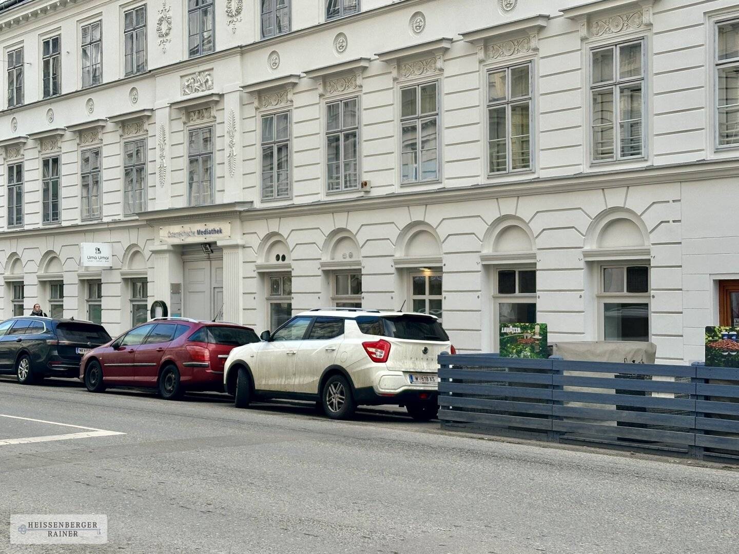 Gumpendorfer Straße /// No Gastronomy /// Good Visibility, Great Location