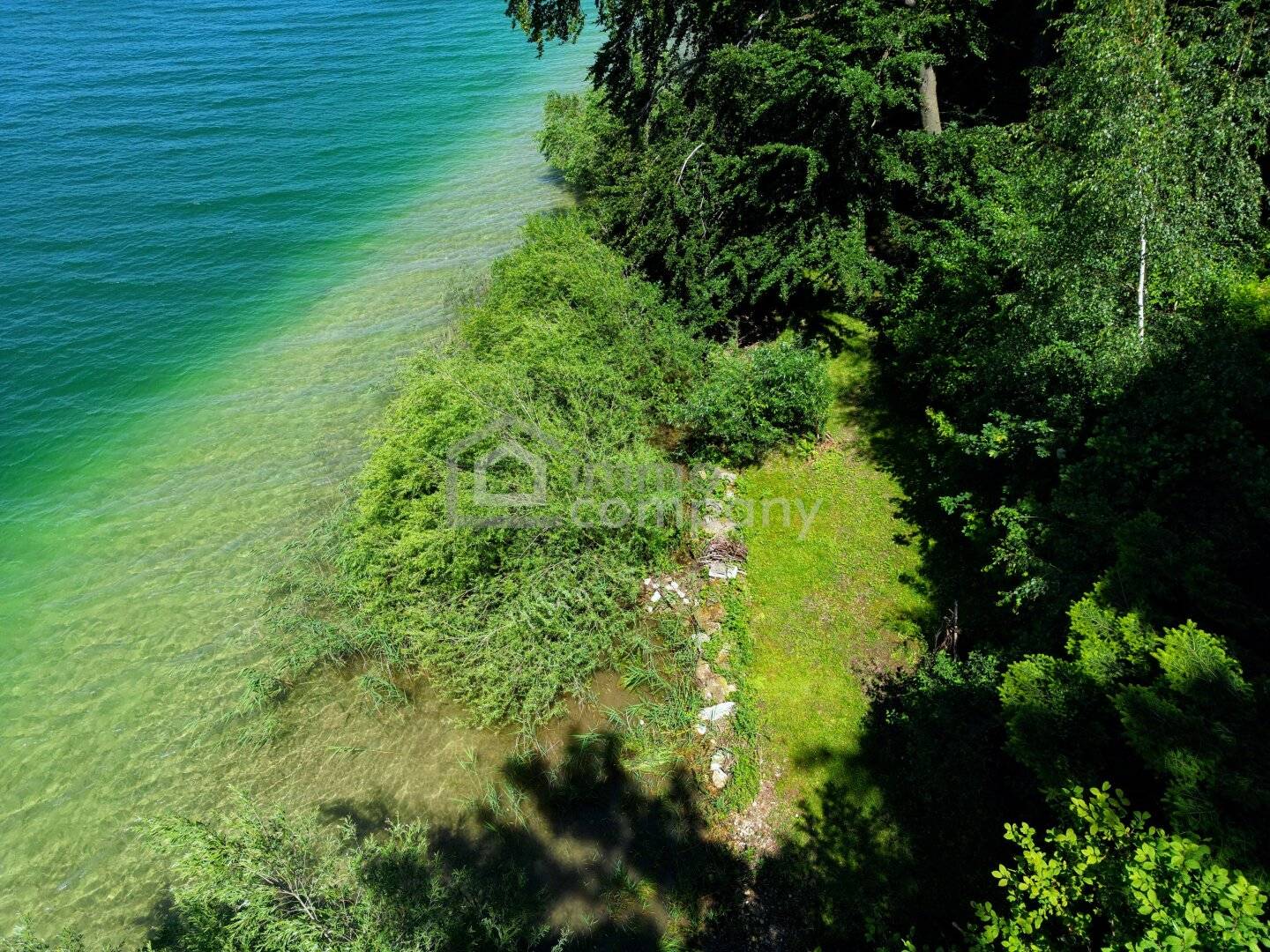 Traumhaftes Seegrundstück in Mattsee - 861m² pure Erholung in Salzburg!