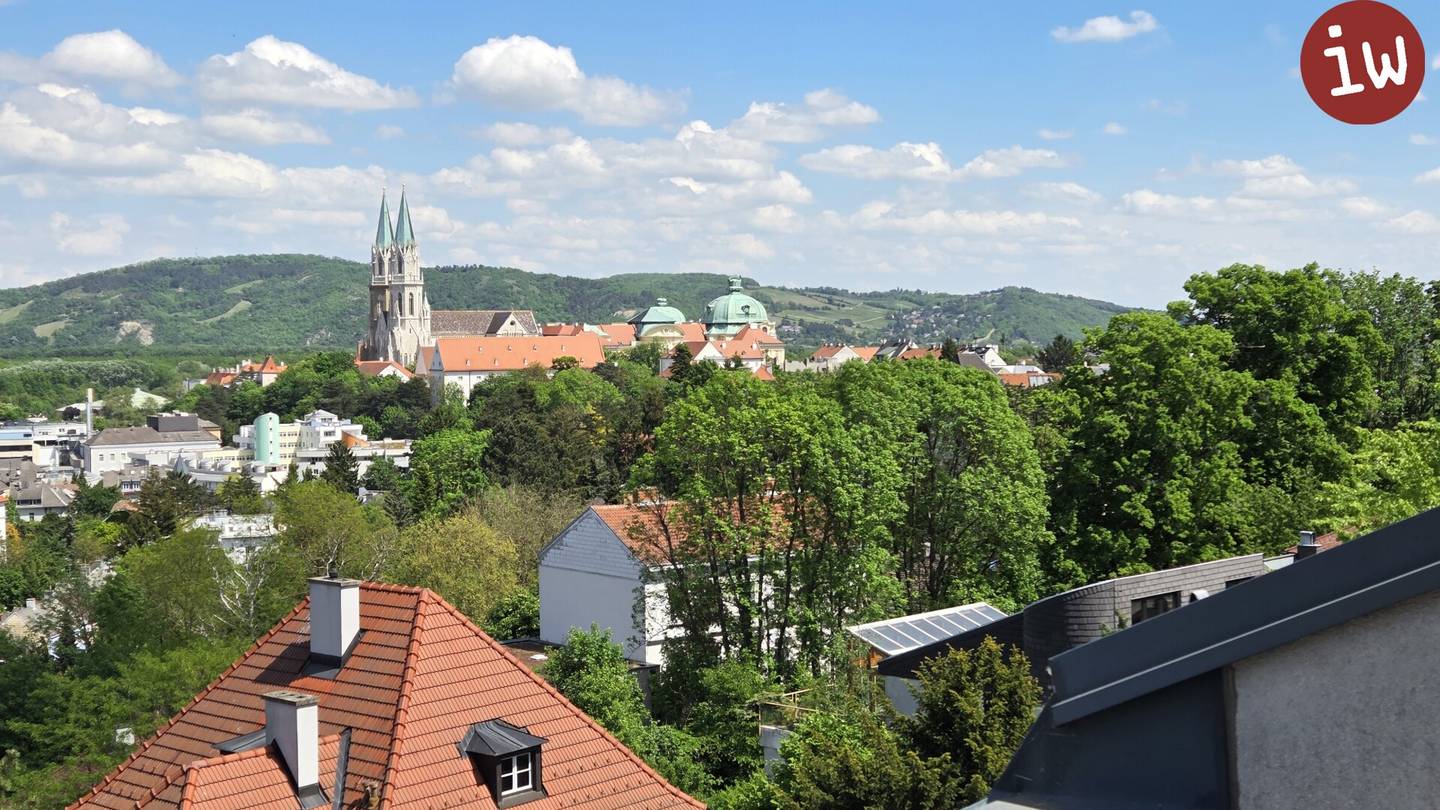 Klosterneuburg: beste Wohnqualität mit Loggia und Terrasse mit Stiftsblick