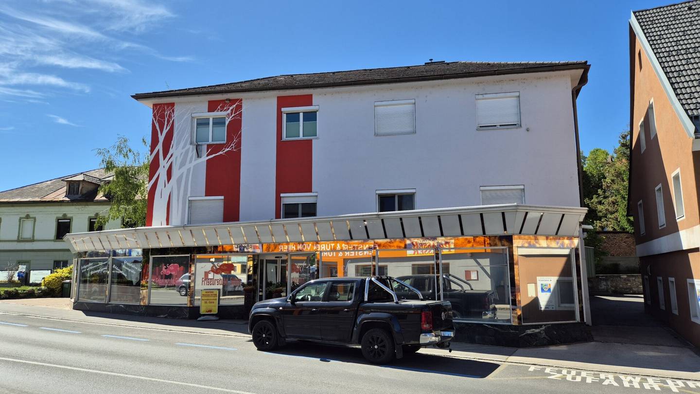 GESCHÄFTS- UND WOHNHAUS IN ST.VEIT! RENDITEOBJEKT!