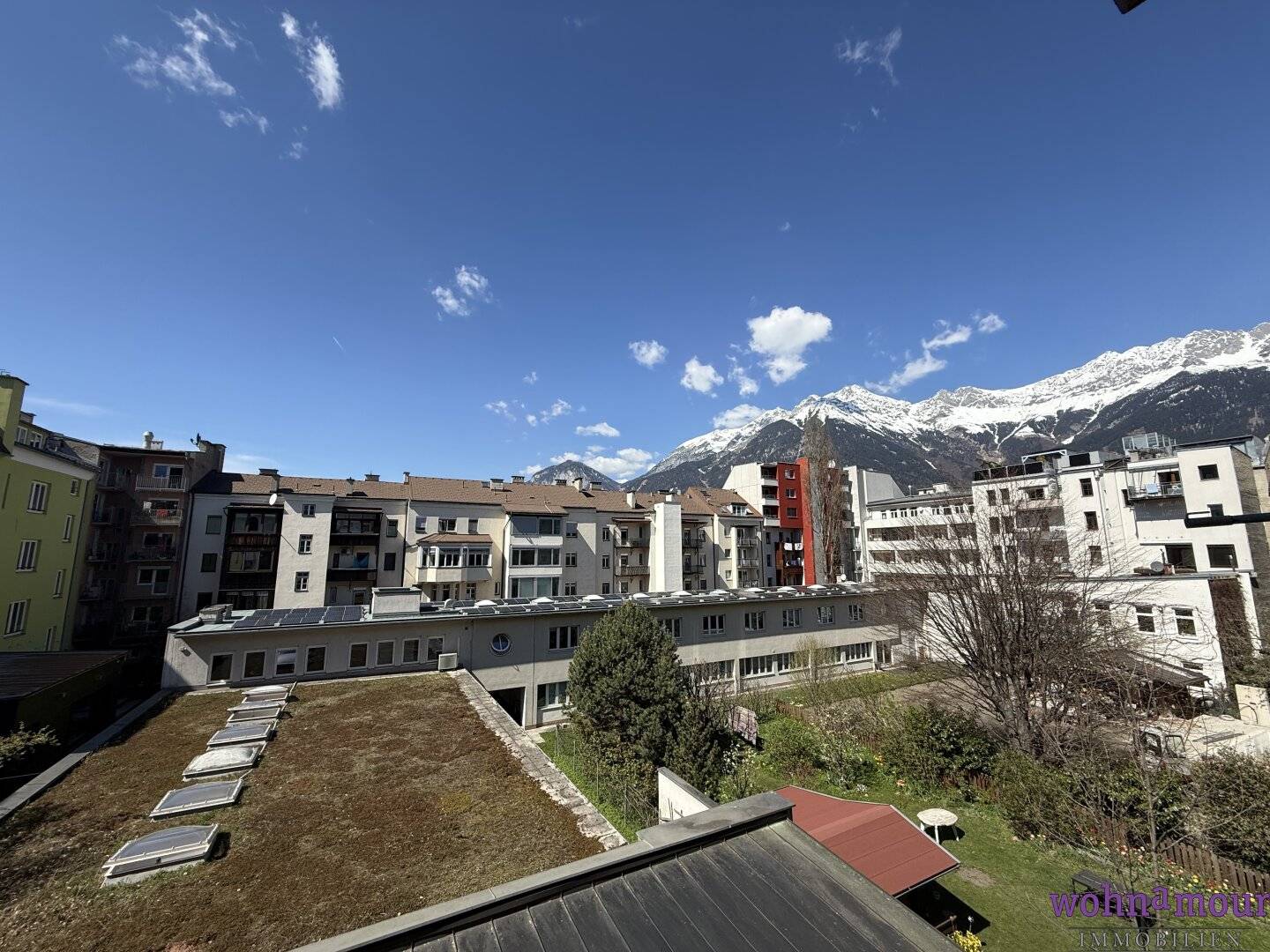 77 m² ALBAU TRIFFT NEUBAU  Kernsaniertes 3-Zimmer im Erdgeschoss mit Veranda in Innsbruck-Wilten