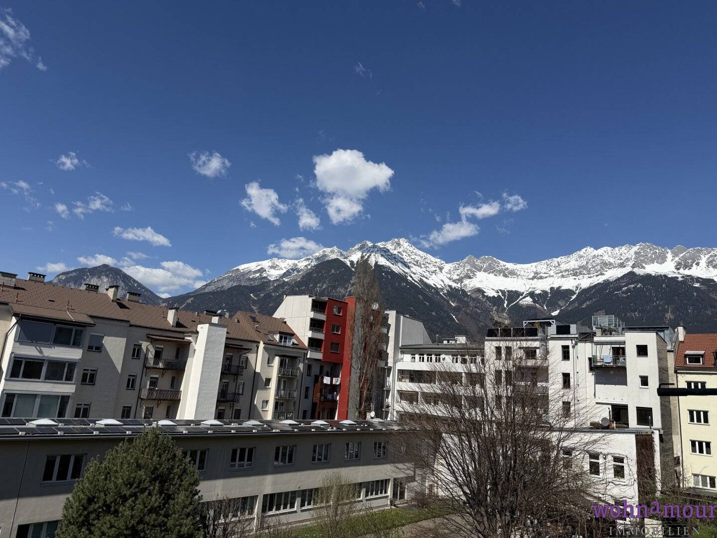 77 m² ALBAU TRIFFT NEUBAU  Kernsaniertes 3-Zimmer im Erdgeschoss mit Veranda in Innsbruck-Wilten