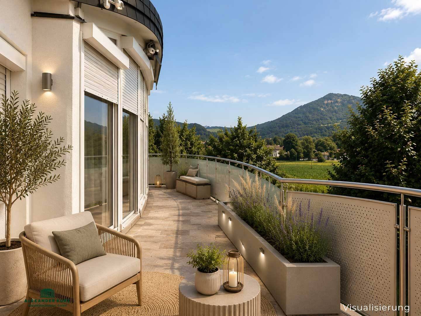 Bright terrace apartment in prime location