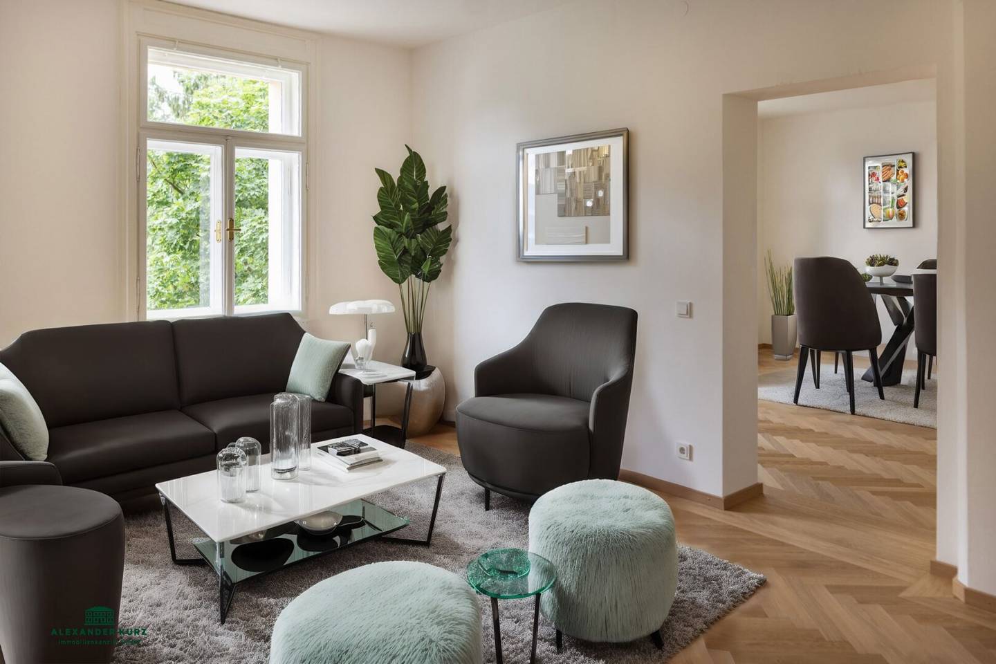 Apartment in turn-of-the-century building at Arenberg
