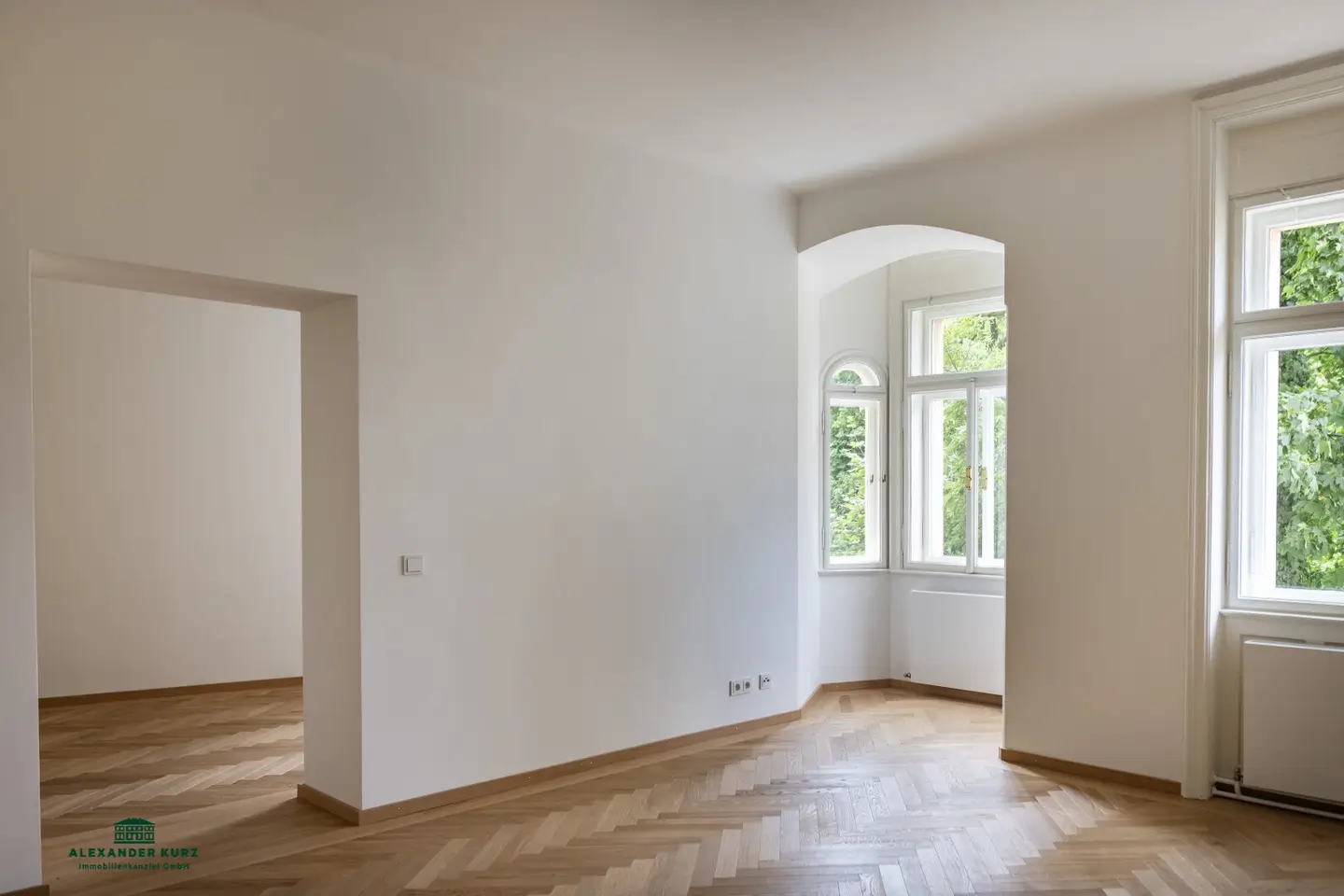 Apartment in turn-of-the-century building at Arenberg