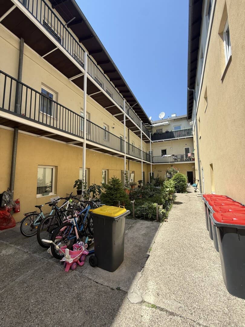 Well-maintained 2-room apartment in Kottingbrunn, 61 m², 2nd floor, only €758.52 rent