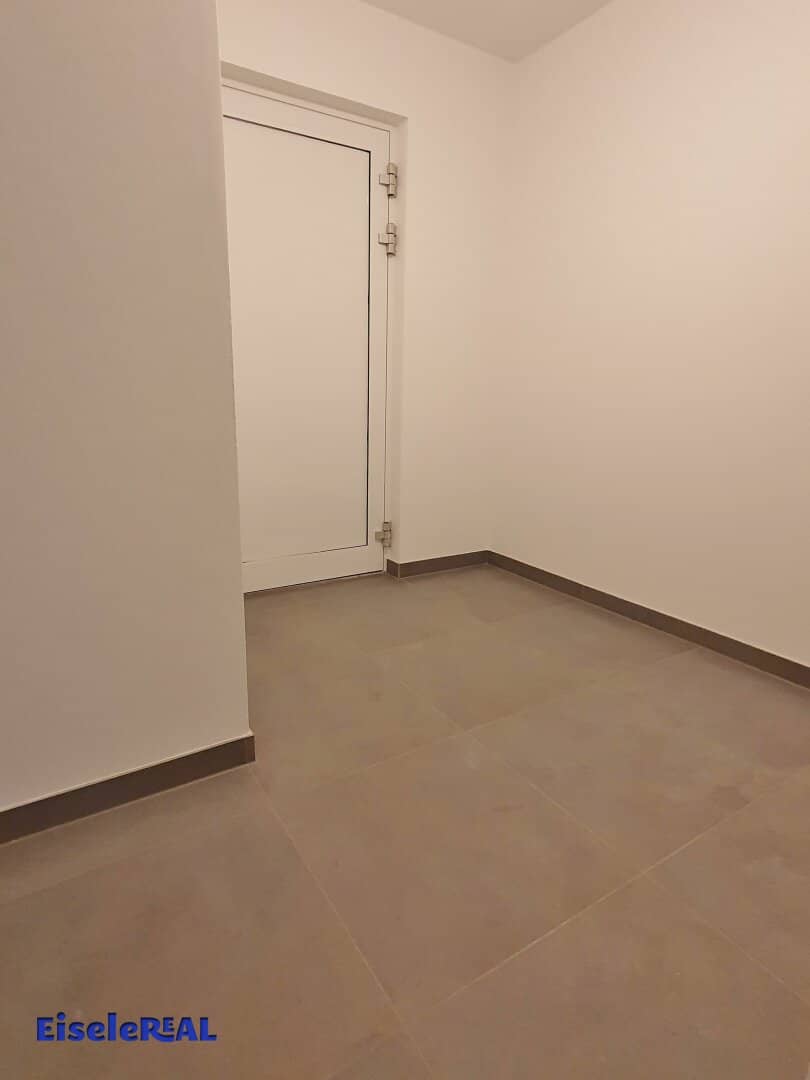 3 Zimmer - Balkon - Top 5 – befristet vermietet