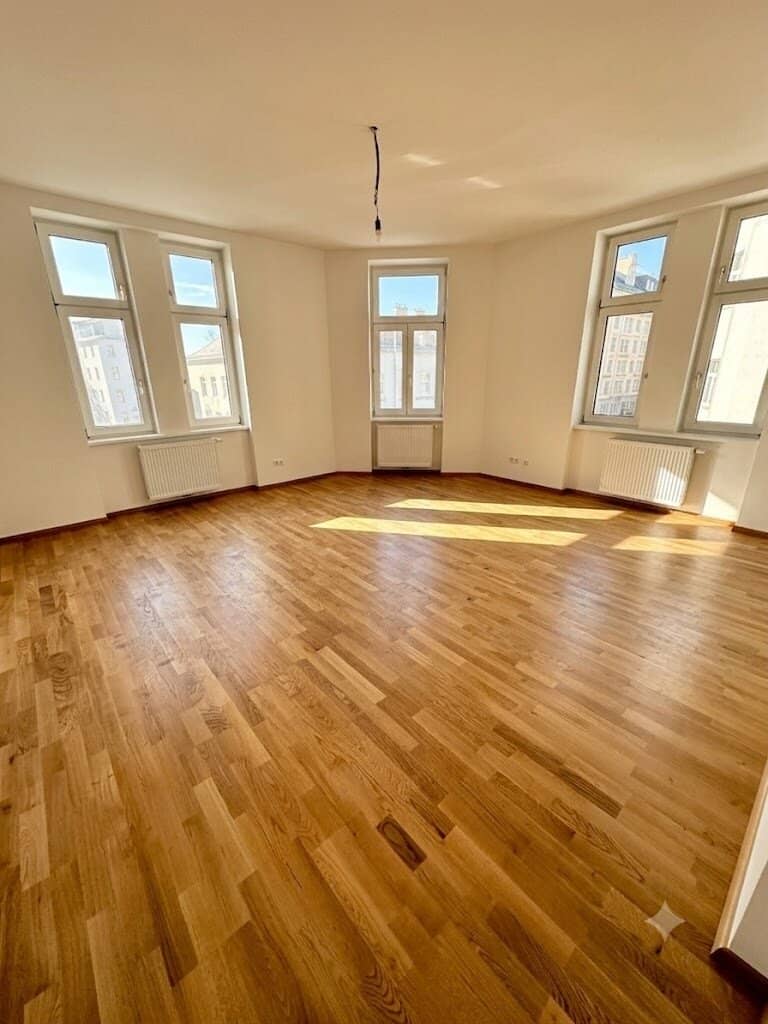 Charming 3-room apartment with open kitchen and elevator in 1160 Vienna – €349,000