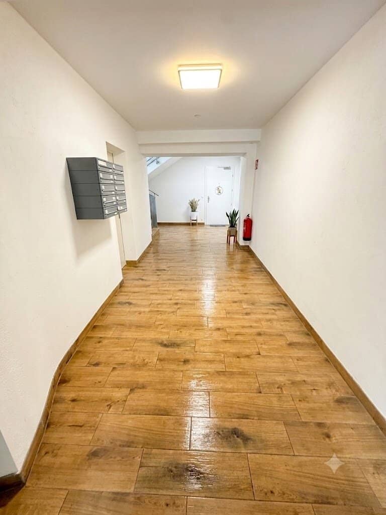 Renditeobjekt in Bad Vöslau: 653m² Zinshaus mit Garten, Terrasse &amp; 10 Einheiten!