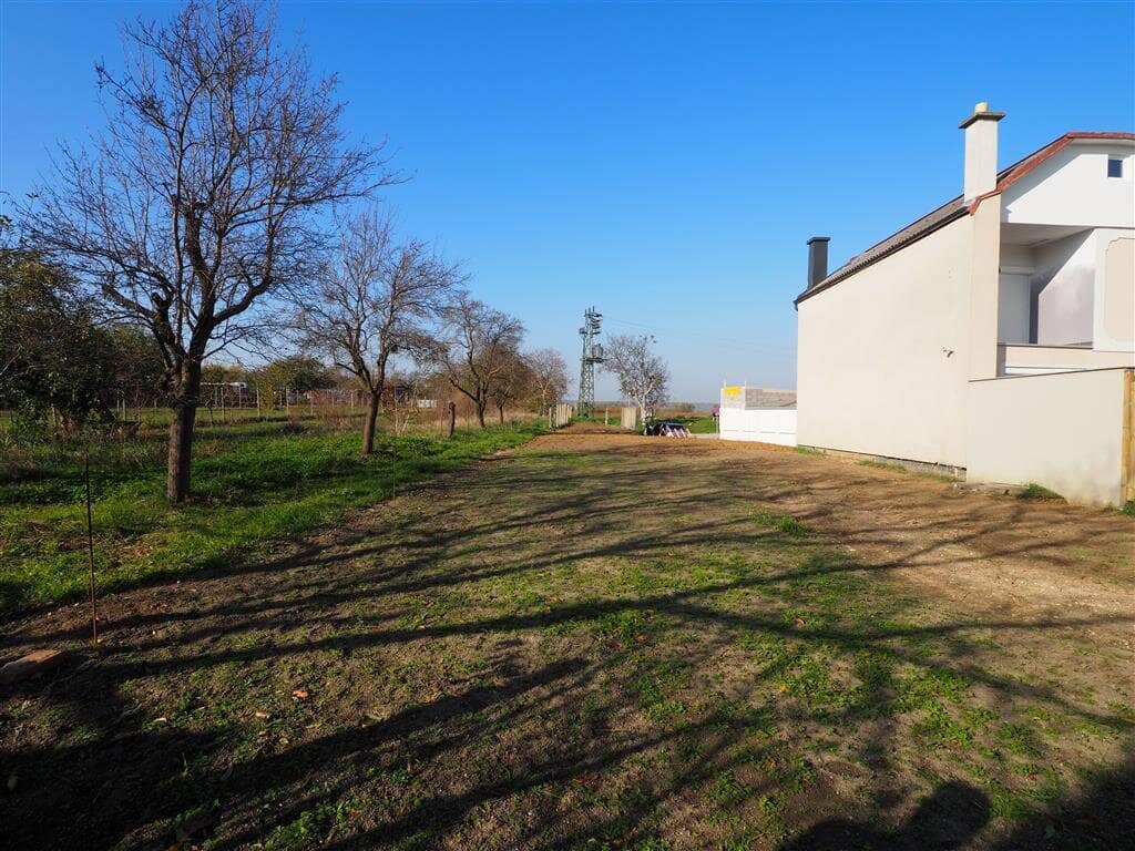 653m² BAUGRUND MIT BRUNNEN