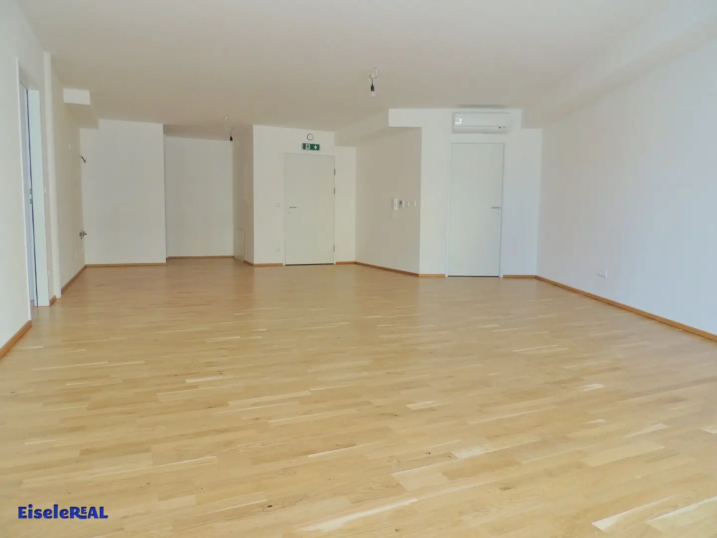 NEW BUILD Office or Law Firm Cooperative Building in 1210 Vienna