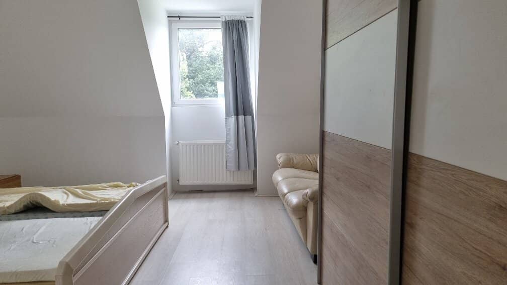 SUPERGÜNSTIGE KLEINWOHNUNG IN SILBEREGG! VERMIETUNG ODER EIGENNUTZUNG! 7 % RENDITE MÖGLICH!