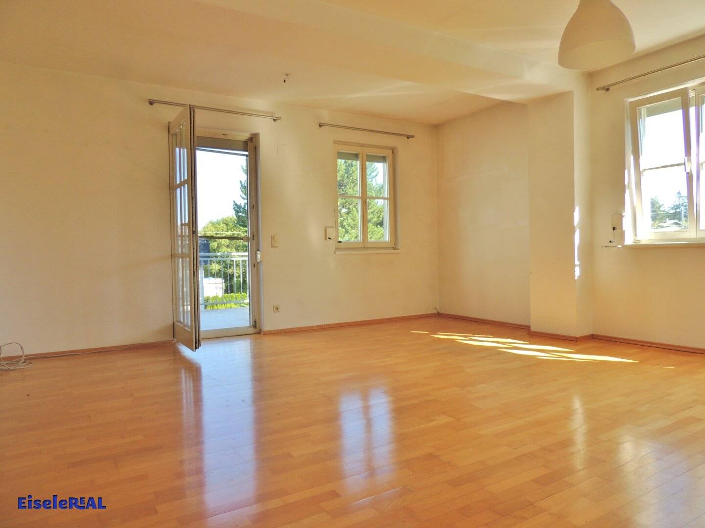 Invest and Collect Until 2028! Terrace apartment in 1230 Vienna