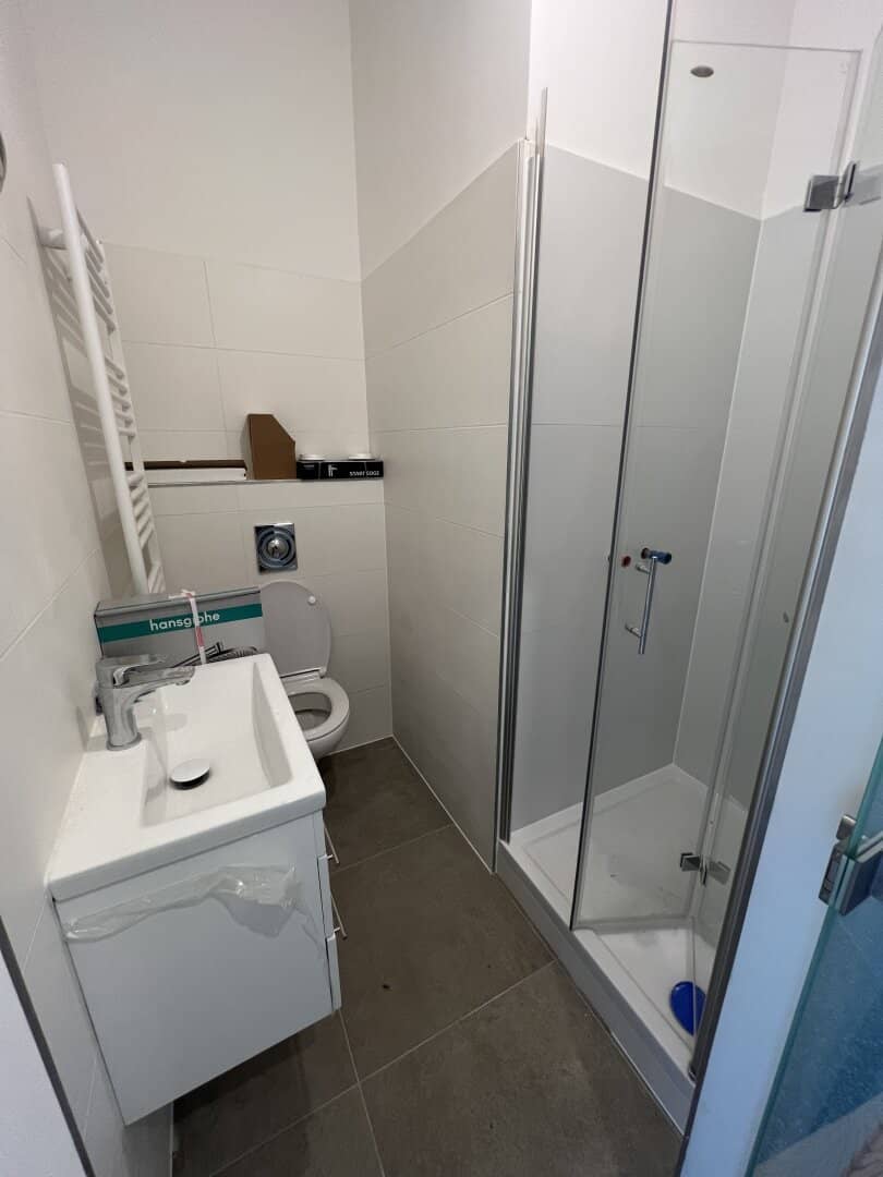 Modern 1-room apartment with city view in 1200 Vienna, first occupancy, 35 m², elevator
