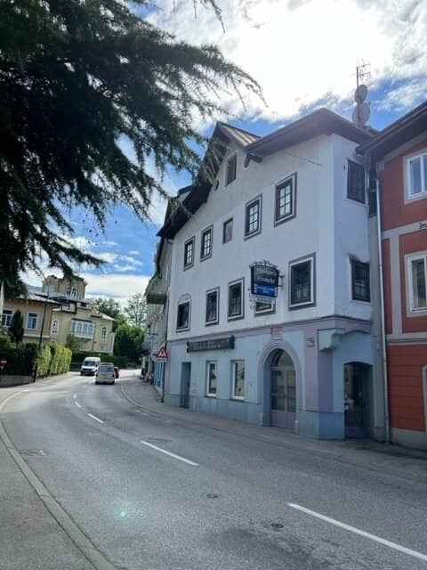 ZINSHAUS IM ZENTRUM - DENKMALSCHUTZ