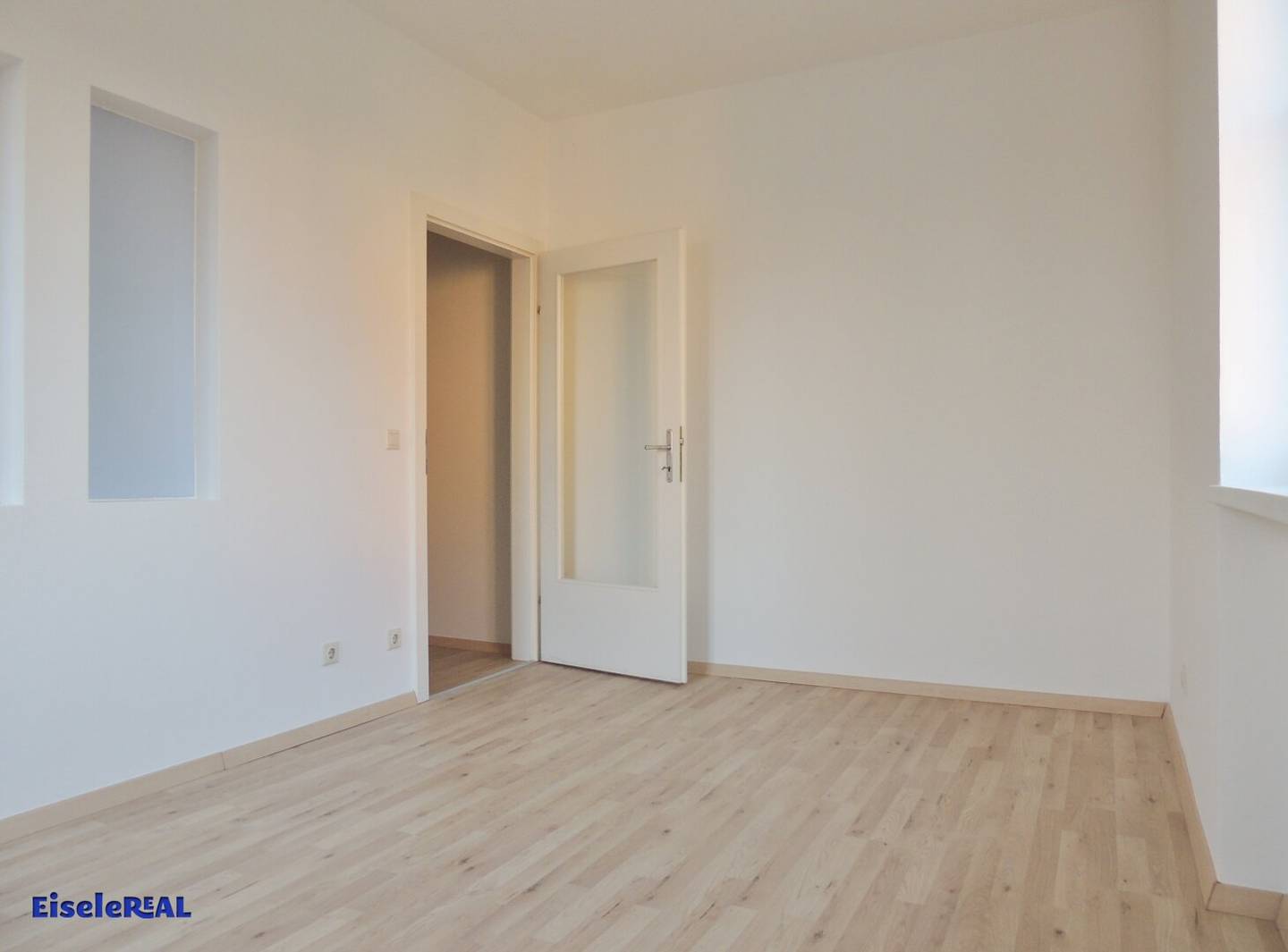 Small world really BIG in Liesing