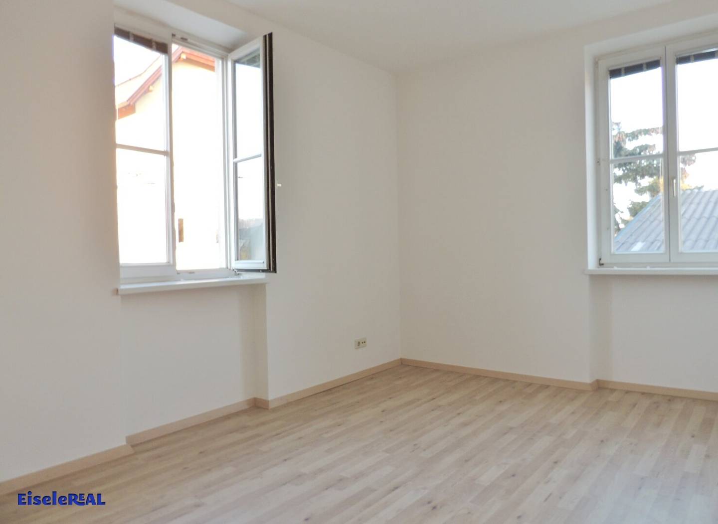 Small world really BIG in Liesing