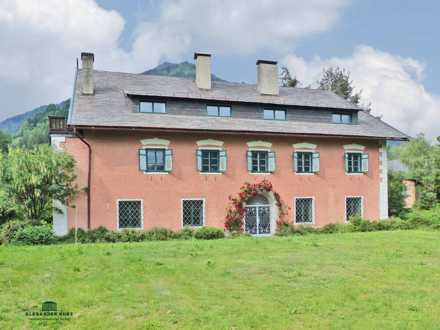 Manor House in the Drau Valley
