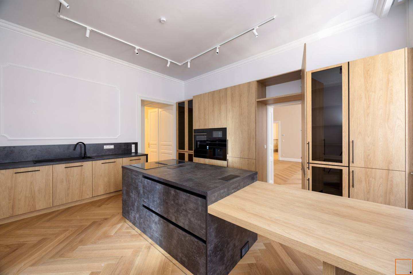 DIPLOMATENVIERTEL: Magnificent Residence in the Marokkanergasse