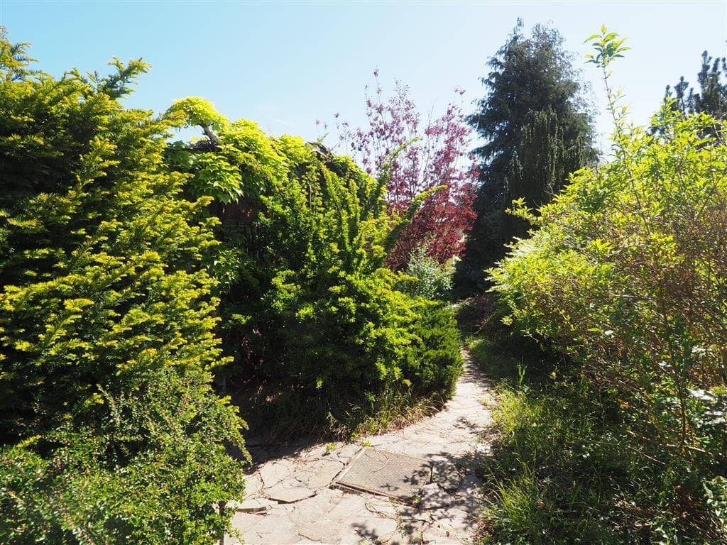 EIGENGRUND - KLEINGARTEN