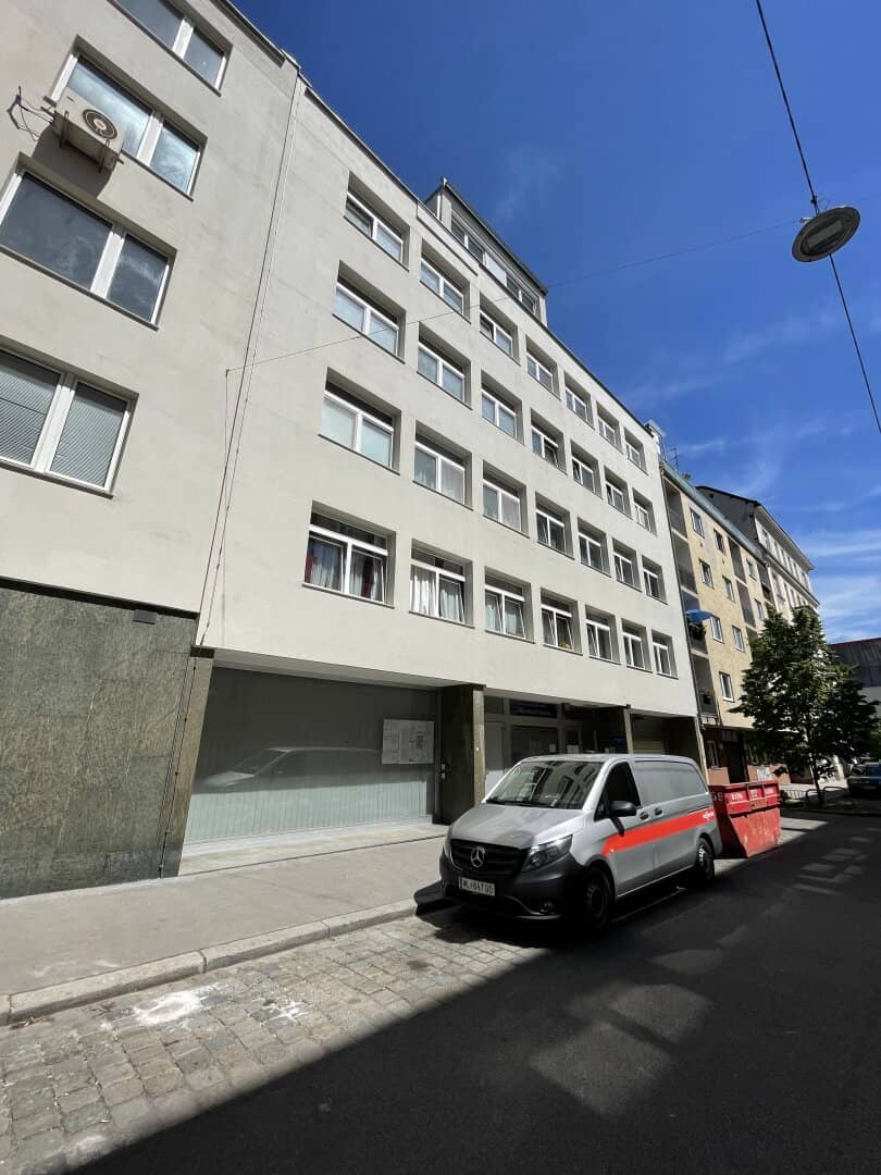 Charming 2-room newly built apartment near Stadthalle available to rent immediately