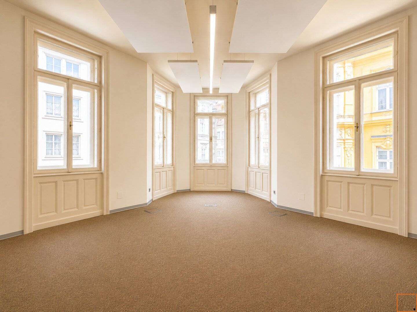 Eine ganze Etage für Ihren Firmenauftritt: 410 m² große, gekühlte Büroeinheiten am Bauernmarkt