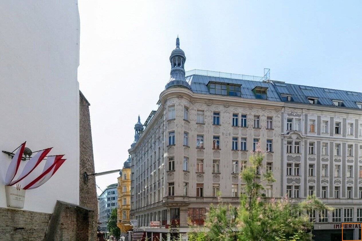 Eine ganze Etage für Ihren Firmenauftritt: 410 m² große, gekühlte Büroeinheiten am Bauernmarkt