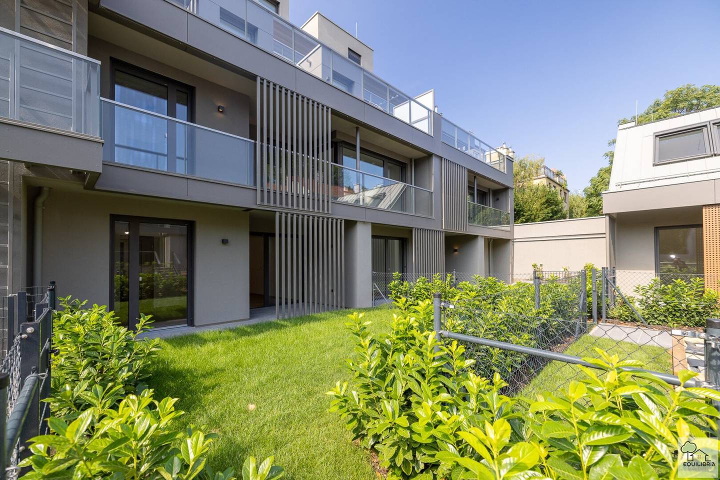 Commission-free ! Completed new build ! Living by the Alte Donau