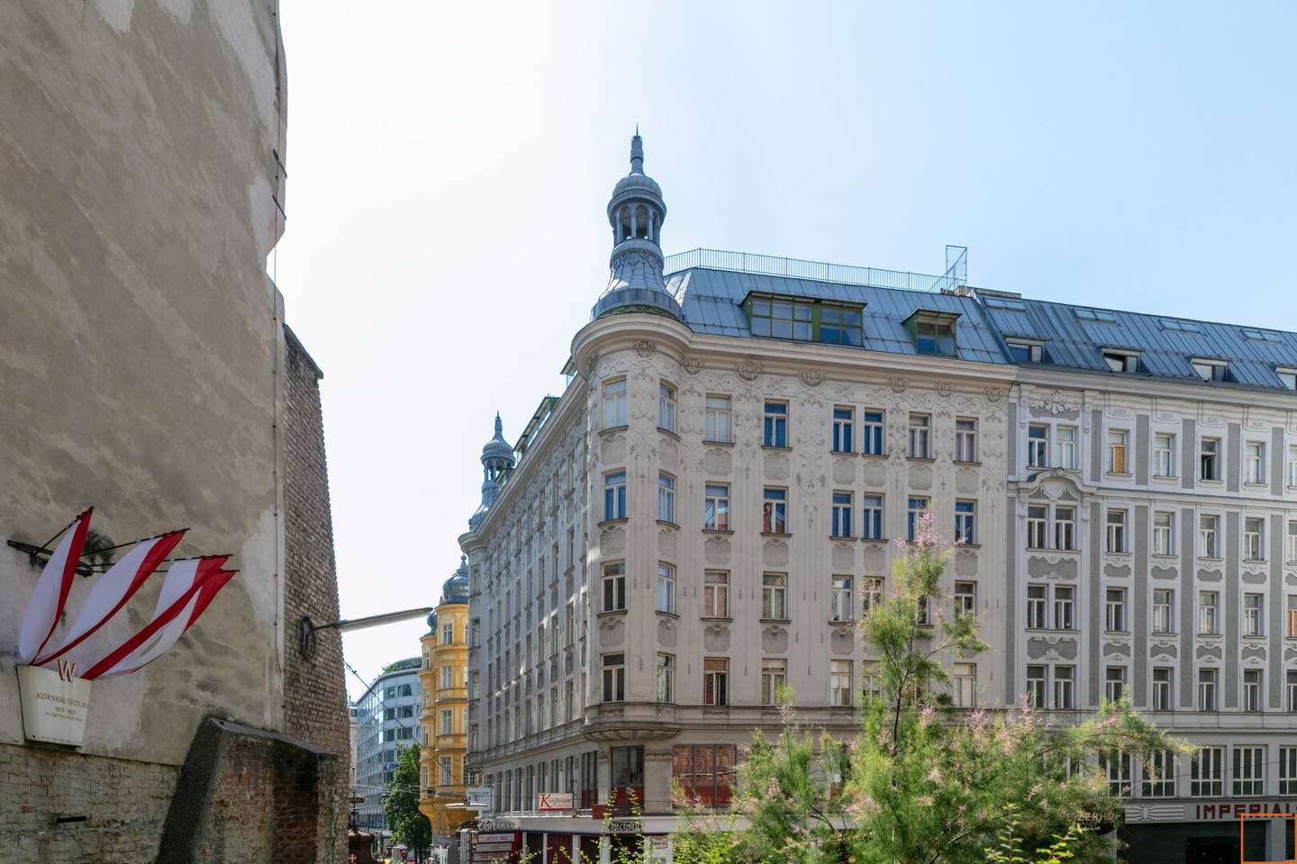 BAUERNMARKT: 181 m² gekühlte Büroflächen mit Topausstattung