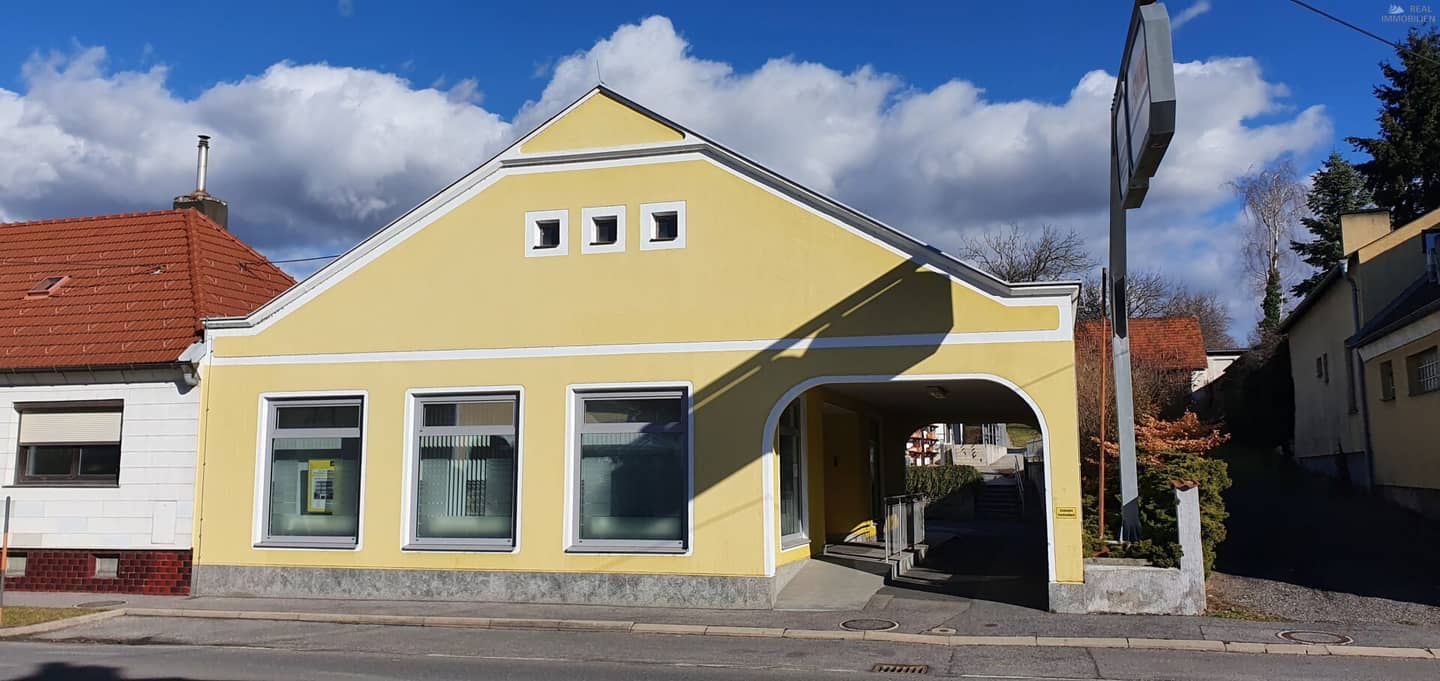 Modernes Stadthaus in Stoob, 5 Zimmer