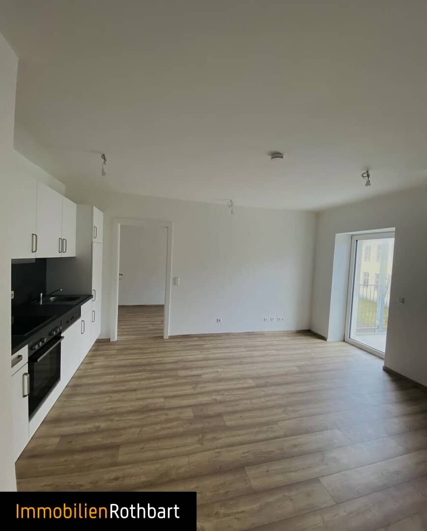 Neuwertige 2-Zi-Wohnung mit Balkon und Parkplatz in Thörl!