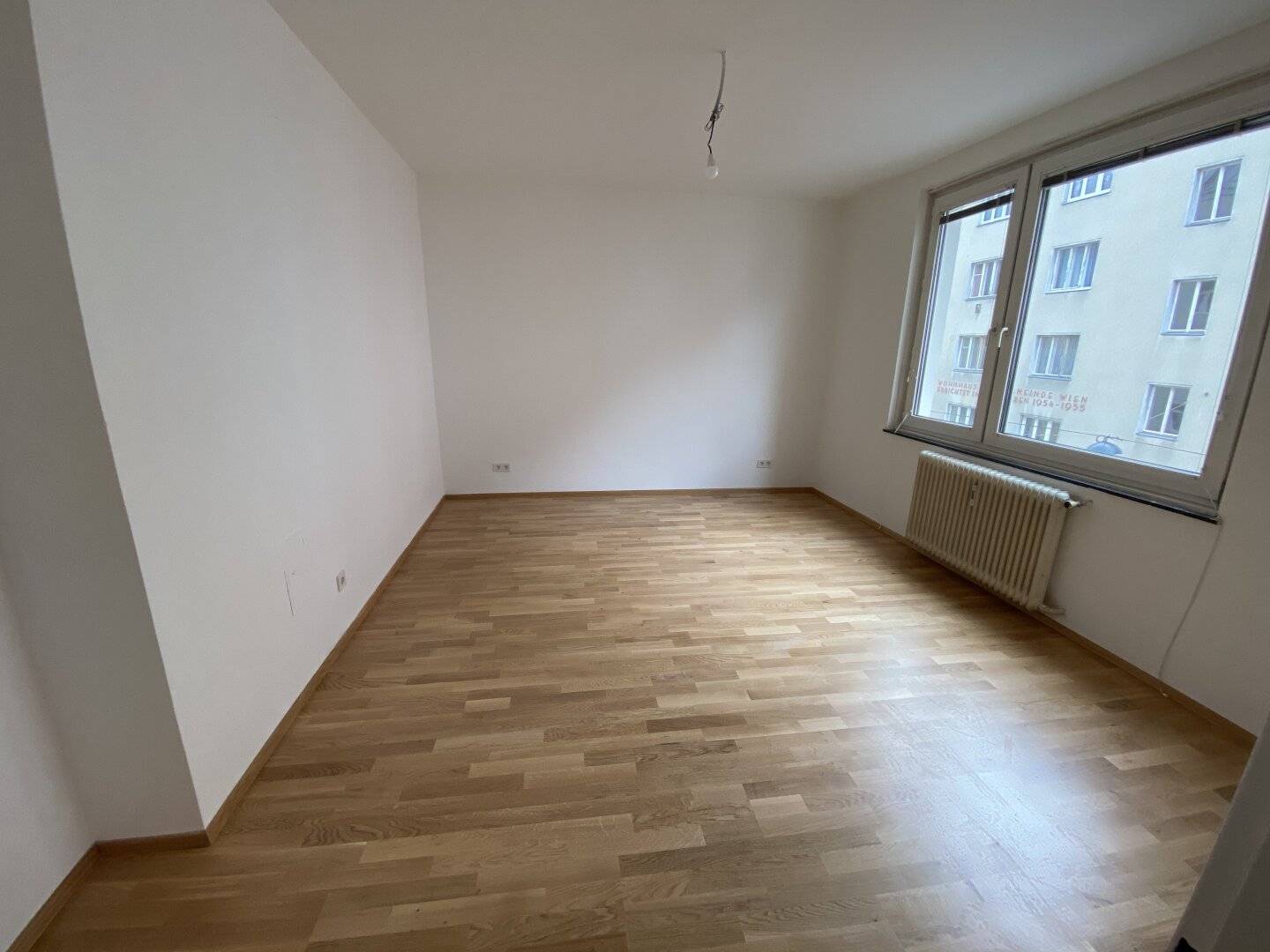 Modern 3-room apartment 84m² in 1150 Vienna, top features, suitable for flatshare