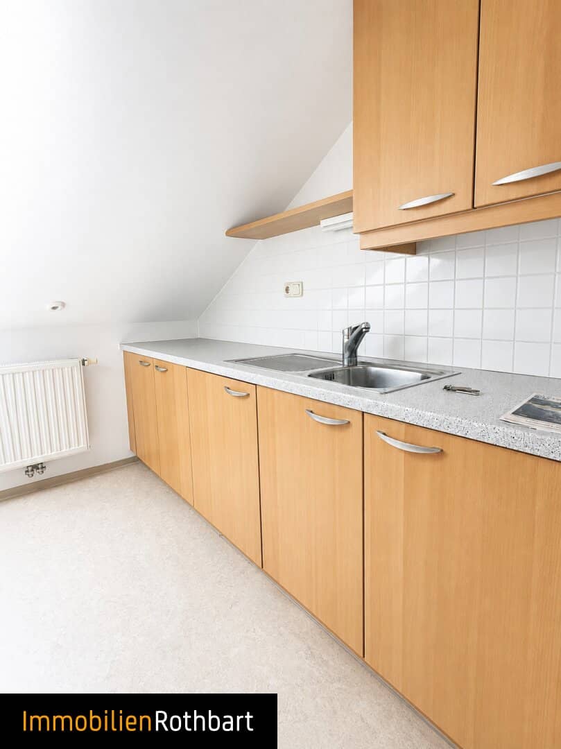 Großzügige Wohnung in ruhiger und grüner Lage.