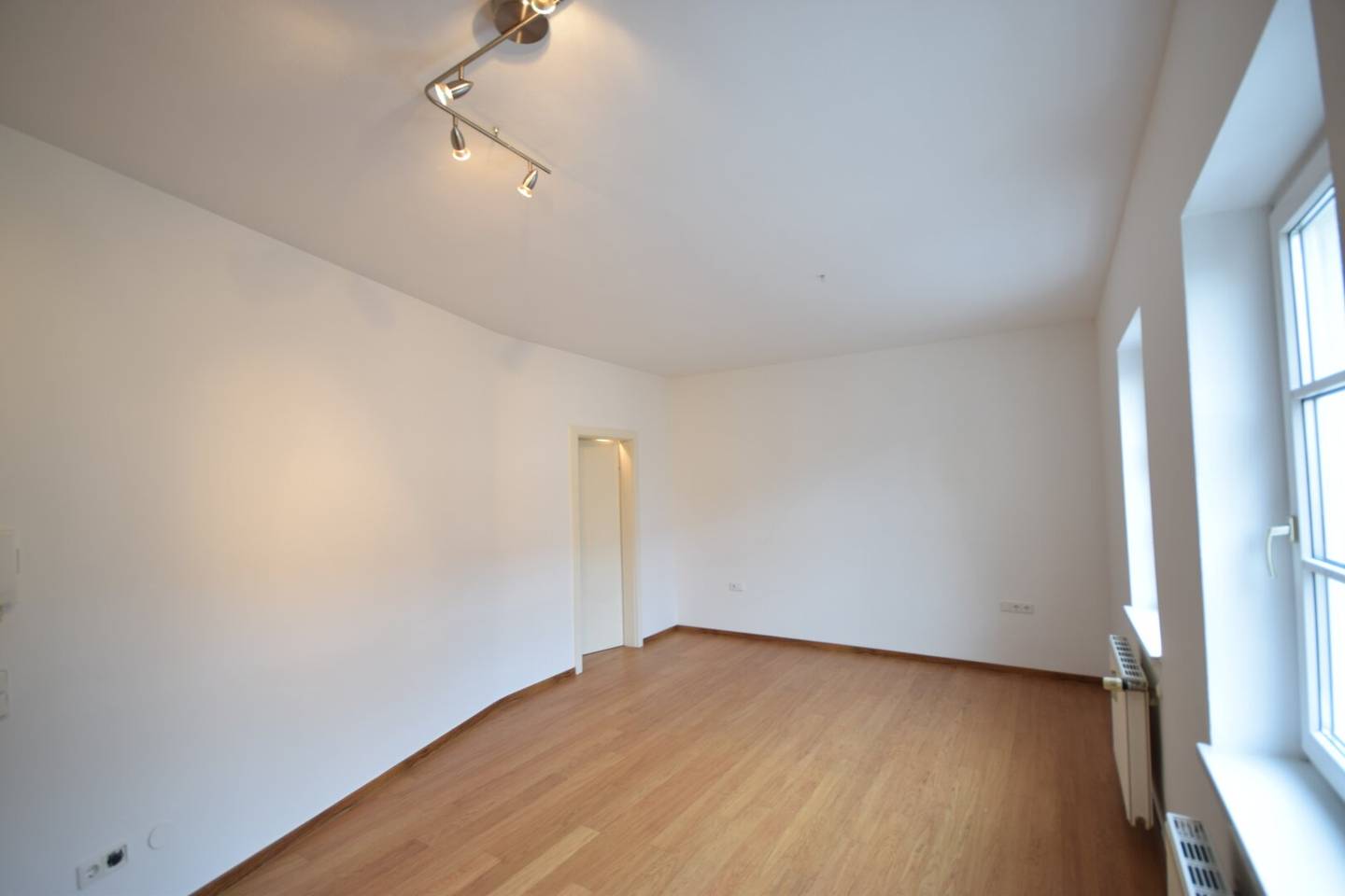 ANDRÄVIERTEL - Small elegant studio near Linzergasse