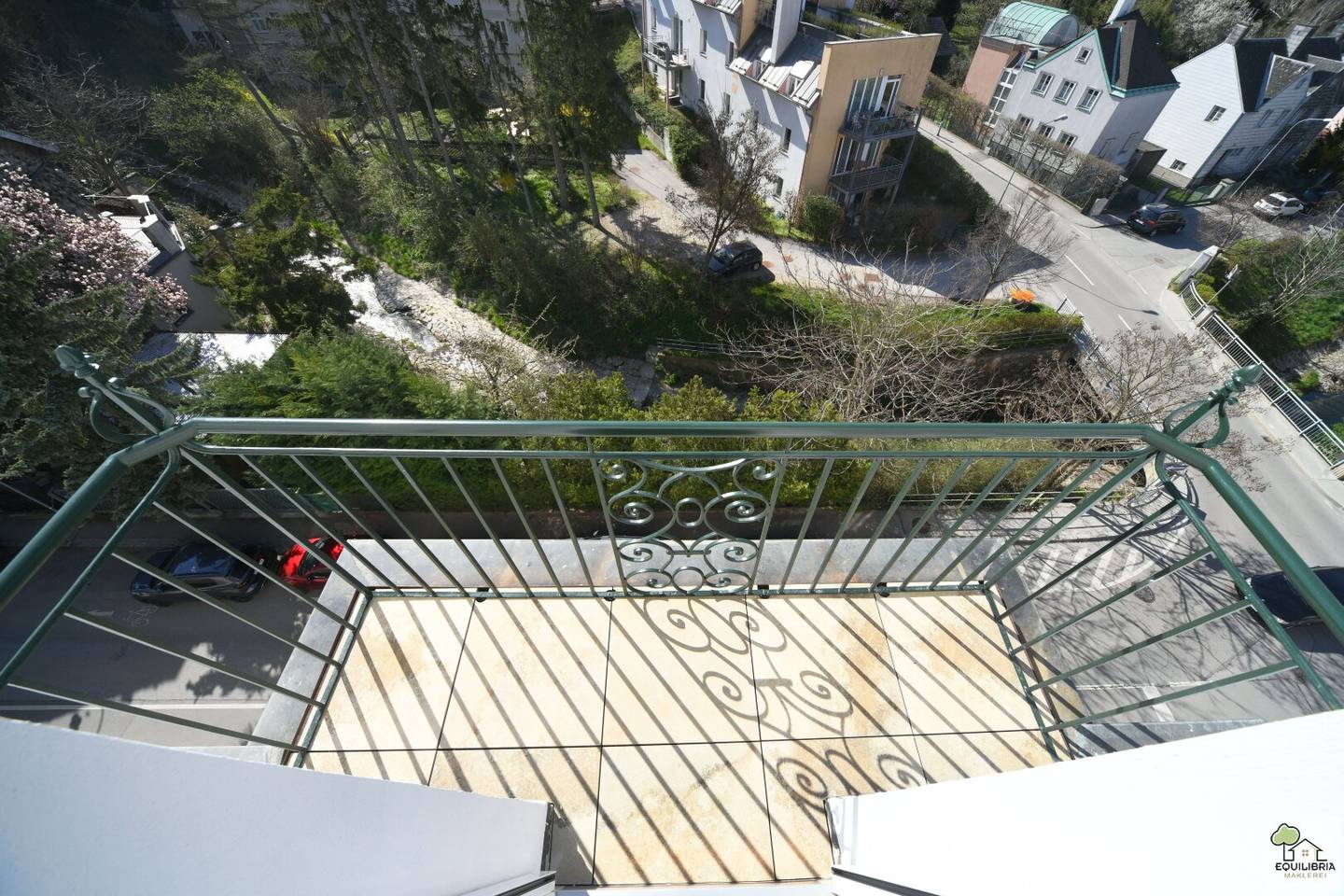 NEUER PREIS!! FERTIGGESTELLT-  SOFORT VERFÜGBAR - Neubau-  Dachgeschosswohnung im historischem Altbau !