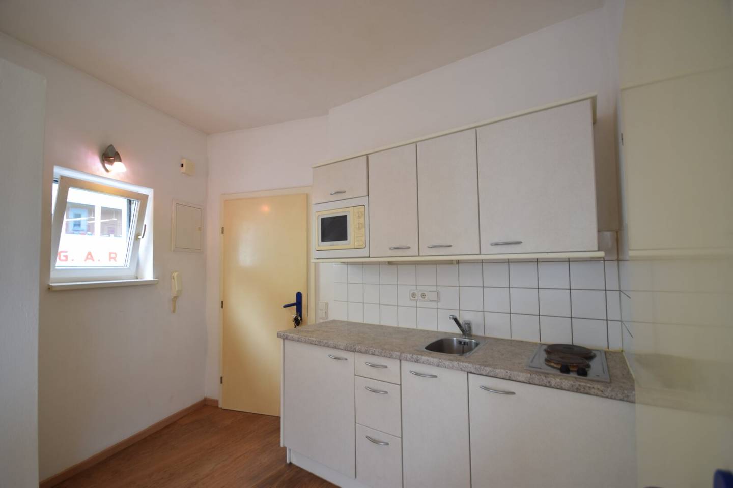 ANDRÄVIERTEL - Small cozy apartment near Linzergasse