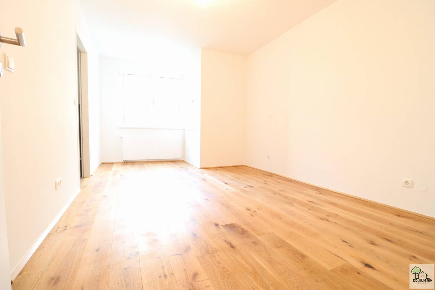 Exklusive 4-Zimmer-Wohnung mit Balkon und Garten im 19. Bezirk, vollsaniert!