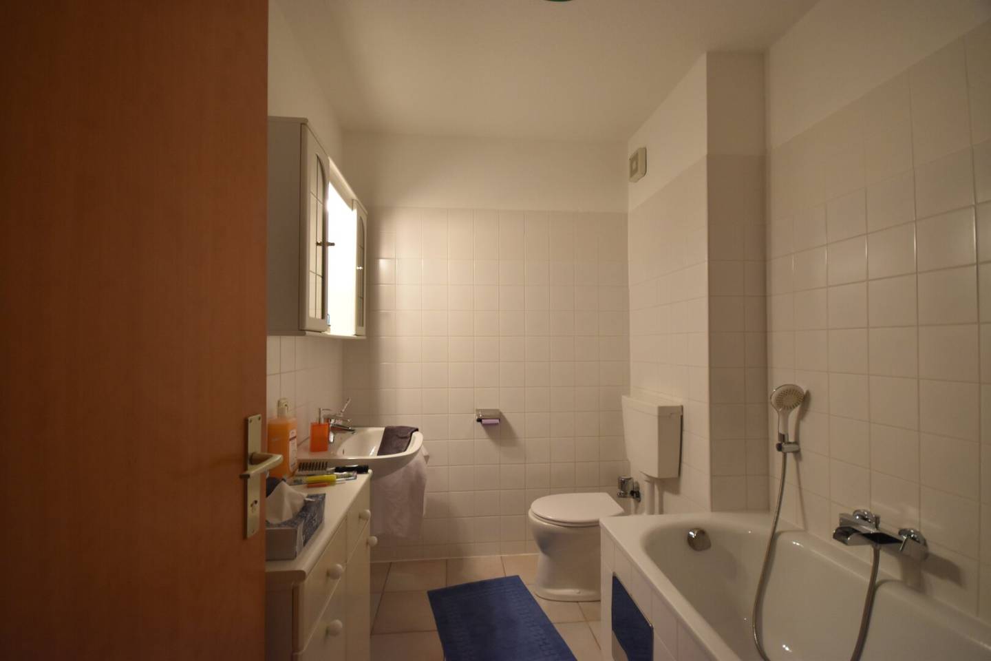 EUGENDORF - Geräumiges und möbliertes 2 Zimmer Apartment mit Balkon