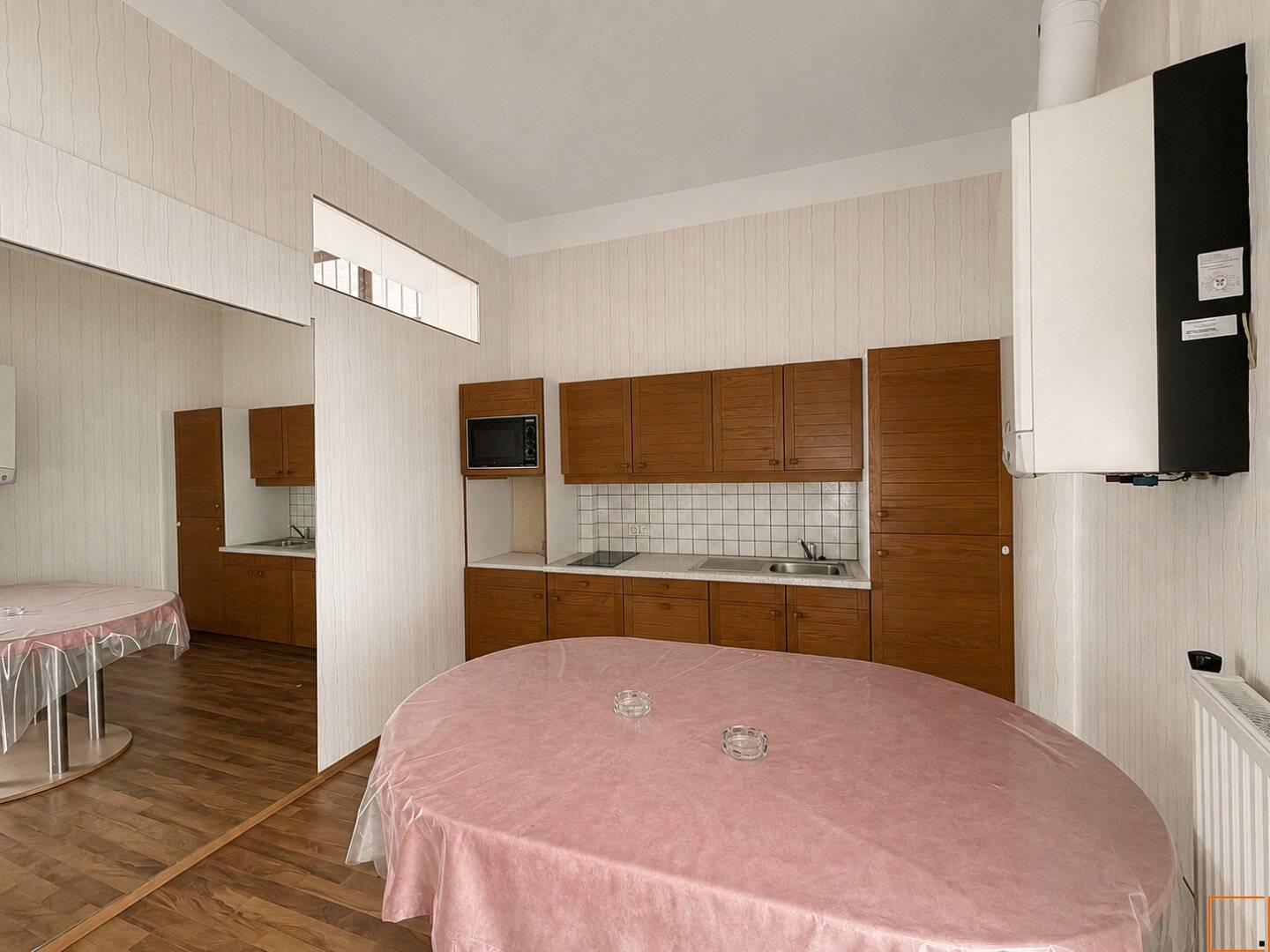 Price negotiable Florianigasse 1080 Vienna Commercial premises with freedom of design in best Josefstadt location