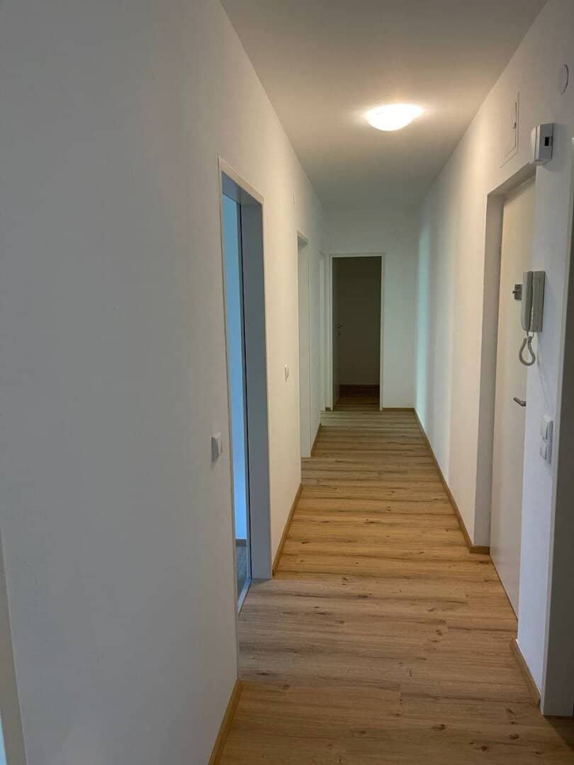PARSCH - Family-friendly 3-room apartment with balcony in the green