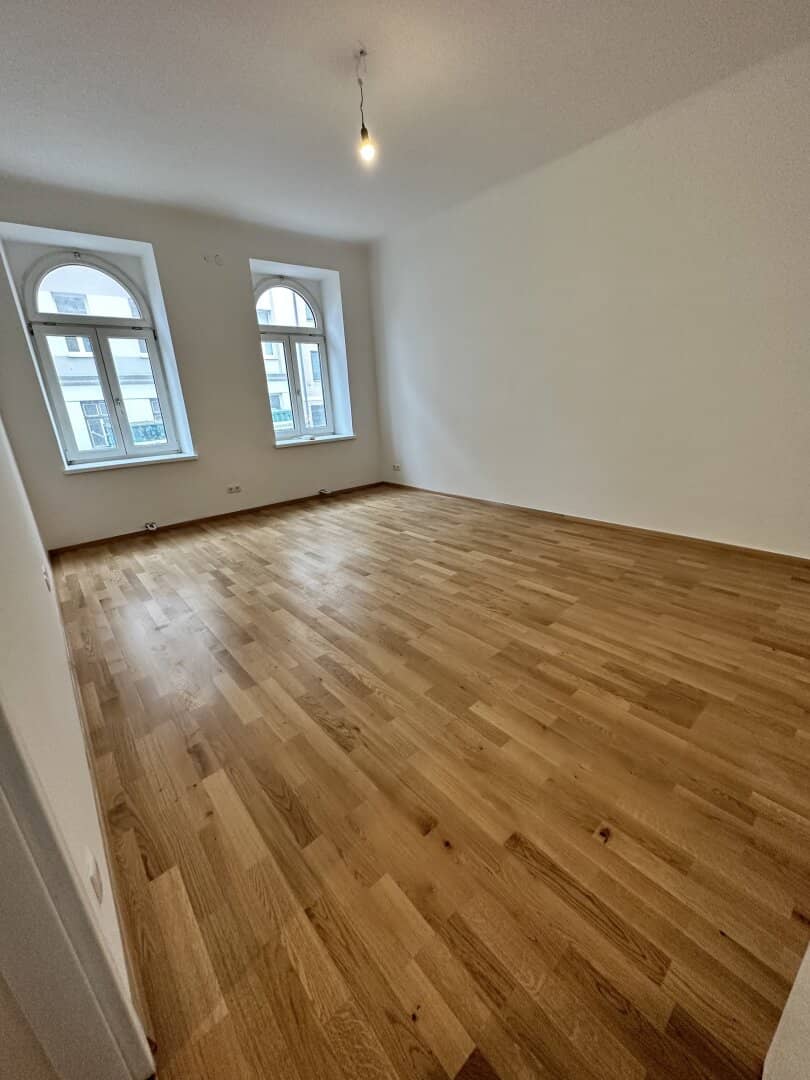 Modern 2-room apartment on the raised ground floor in 1160 Vienna, 64m², suitable for flatshare, €258,000