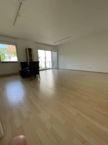 Cosy 45m² apartment with balcony in Baden, only €820 rent!