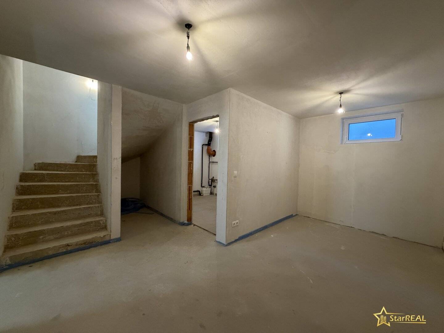 186m² NFL! WIENERBERGER-ZIEGELHAUS MIT KELLER. 5 ZIMMER. PROVISIONSFREI für den Käufer.