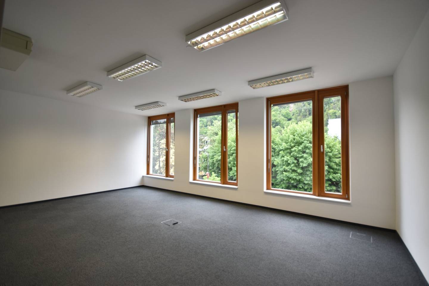 SCHALLMOOS - Helle Büroetage im Business Boulevard