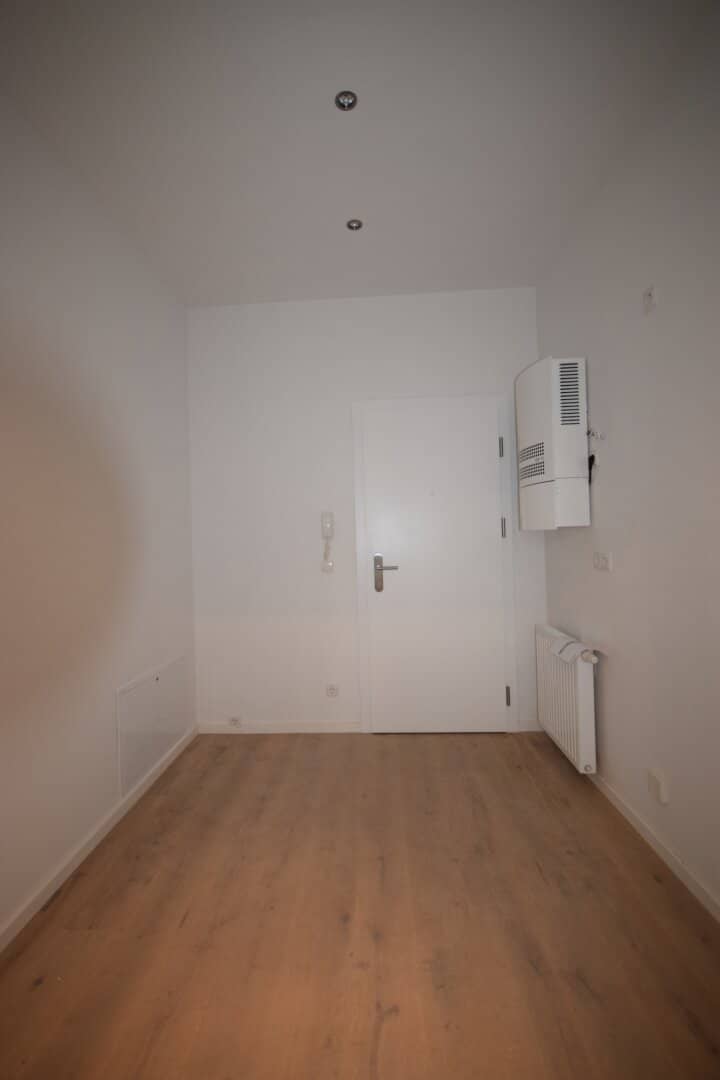 STADTQUARTIER WEST - Neu renoviertes 2 Zimmer Atelier